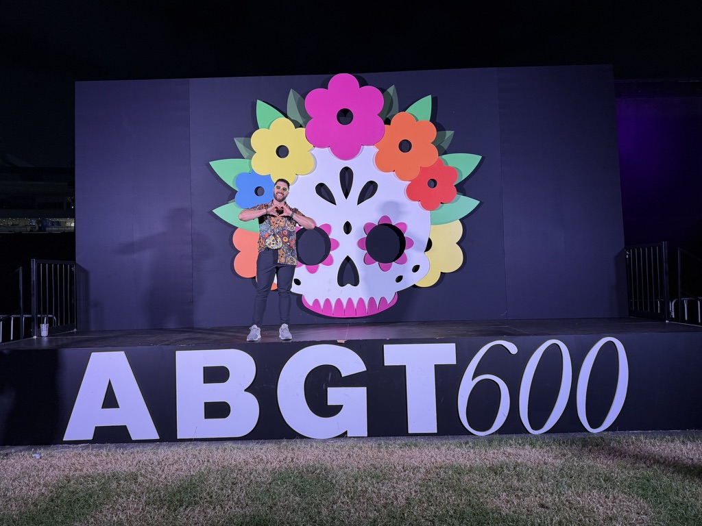ABGT600 stage with a giant Day-of-the-Dead sugar-skull projection in Mexico City.